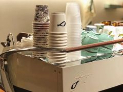 -Line 咖啡(石厦花园店)