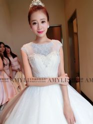 艾米丽新娘造型-艾米丽婚纱礼服