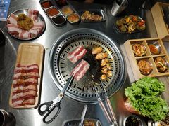 -马路牙子烧烤音乐酒馆(望京店)