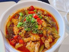 -巷子宽·酸菜鱼(迪士尼小镇店)