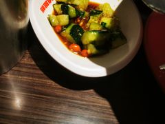 京城拍黄瓜-胖哥俩肉蟹煲(湖滨银泰in77店)