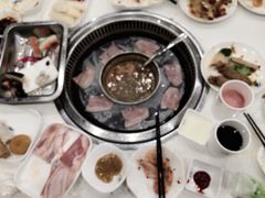 -银鲨海鲜烤肉火锅自助餐厅(五星店)