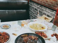 -羊家胡同·龙虾烧烤火锅(龙汇路店)