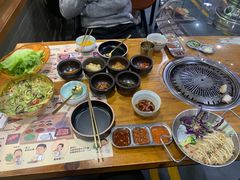 -黑豚黨韩国烤肉料理(悦然时光店)