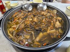 -野菌王•养生汤锅•野生菌火锅(大理漾濞路店)