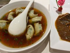 菜肉馄饨-老正兴菜馆(福州路店)