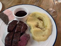 -羽深肉铺 Steak & Wine