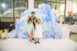 -BabyMonster小怪兽亲子派对·餐厅乐园(金月湾店)