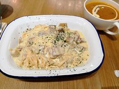 -HELLO 27 意面·沙拉·帕尼尼