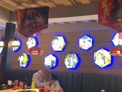 -沪小胖·小龙虾·蓝龙王(八佰伴店)
