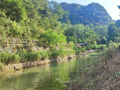 -高荡千年布依古寨旅游景区