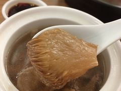 -顺风汤馆·广府粤菜(江宸天街店)