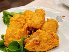 咸蛋黄鸡翅-和满堂·经典本帮菜(川沙古镇店)
