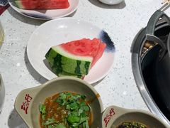 -三人行骨头王火锅(长寿店)