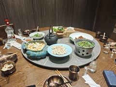 -魁盛居百年鲁菜馆(县西巷店)