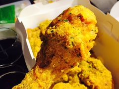 -BHC炸鸡(明洞总店)