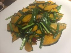南瓜烩韭菜-荣小馆(温州智慧谷店)