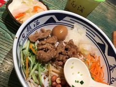 -鑫花溪牛肉米粉(东环大润发店)