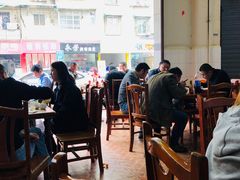 大堂-佘记全家福芋儿鸡(向阳街总店)
