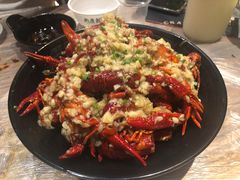 -巴厘龙虾·榜首油焖大虾(音乐学院·沿江酒馆店)