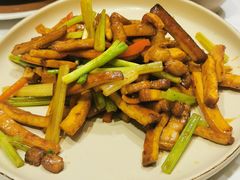 客家小炒-鹿港小镇(金虹桥国际中心店)