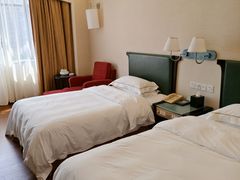 -汕头金海湾大酒店(龙眼南路美食街万象城店)