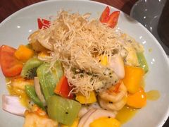 香芒水果虾球-mango tree芒果树泰国餐厅(青岛万象城店)