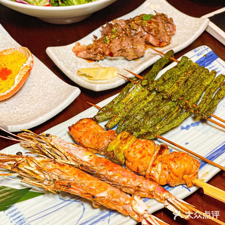 瞬间被治愈！寿喜锅、豪华鹅肝手握，每次都吃到光盘