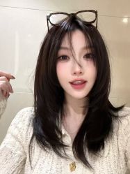 -镁连社·美联社