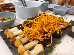 野生菌拼盘-小街猪手(团结湖店)