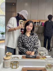 -变画·发型STUDIO