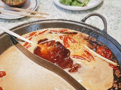 -鸿姐老火锅(花园路店)