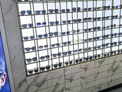 -世纪大明眼镜·蔡司授权店(武昌旗舰店)