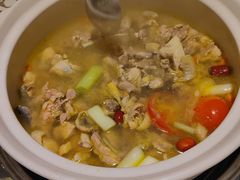 -谢云贵清香水煮鸡火锅(总店)