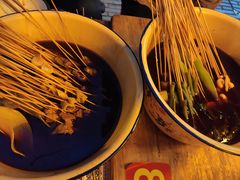 -拈签一笑黄牛肉辣卤串串
