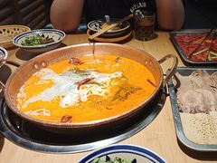 -洱火云南酸菜牛肉火锅(石景山当代商城店)