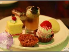 IMG_0112_光影_1-北京港澳中心瑞士酒店·瑞士咖啡厅·自助餐