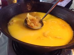 -鲜入围煮花胶鸡海鲜火锅