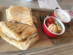 -必胜客(东莞地王店)