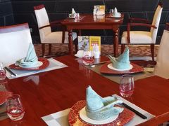 -粤尚腾香居中餐厅(首都机场希尔顿店)