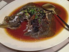 -泓历皇朝酒店(东亭店)