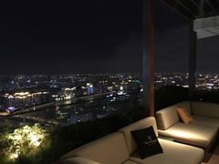 -广州柏悦酒店·悦吧·顶楼露天酒吧