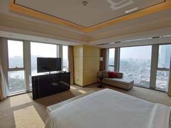 -上海宝华万豪酒店