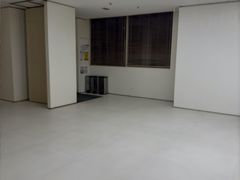 -卡罗酒店(东门晒布地铁站店)