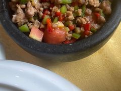 黑红三剁双拼-蝴蝶泉宾馆-中餐厅