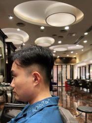 点击看大图 -八佰伴8008星级形象店