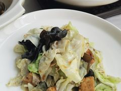 -鱼翅楼·津派砂锅鱼翅(水上公园店)
