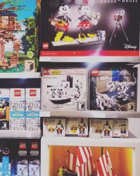 -乐高授权专卖店(朝阳大悦城店)