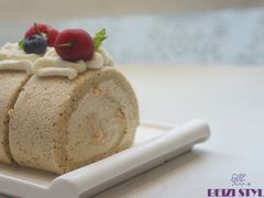 伯爵红茶奶冻卷-贝紫Style(木马公寓店)