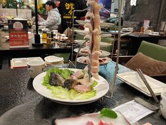 -得意咚瓜·顺德鱼生·冬瓜火锅(深圳首店)